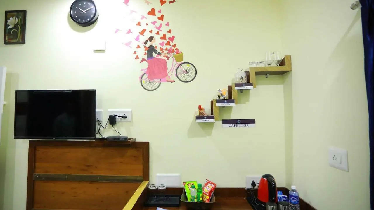 Base9 Cochin Airport Hotel Nedumbassery