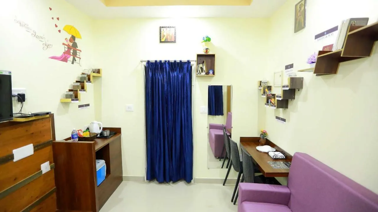 Base9 Cochin Airport Hotel Nedumbassery